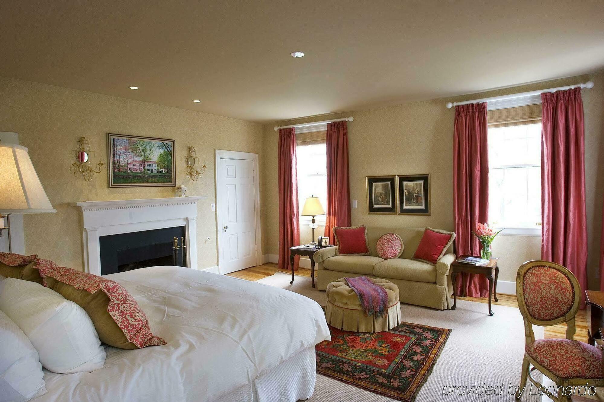The Clifton Hotel Charlottesville Eksteriør billede